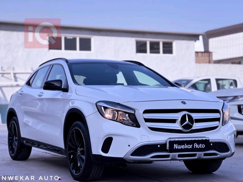 مرسيدس بنز GLA